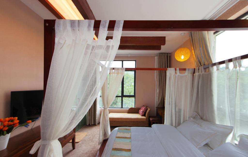 Panshan Tingquan Tuwo Holiday Resort Leshan Room photo