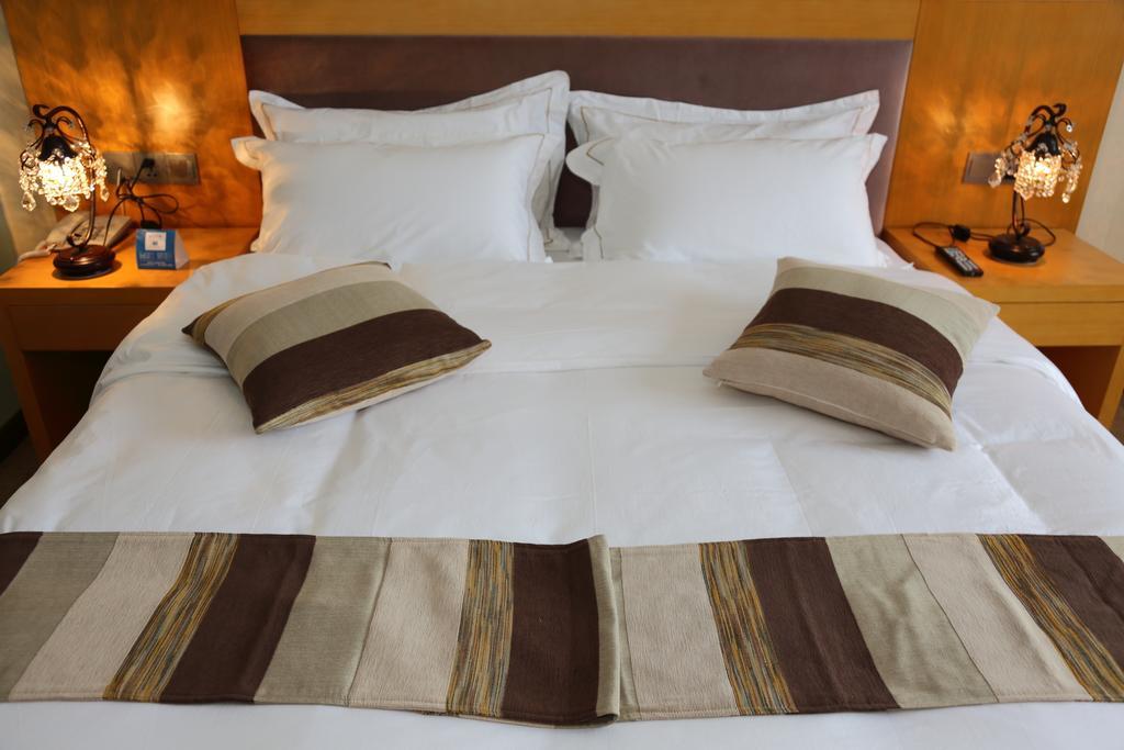 Panshan Tingquan Tuwo Holiday Resort Leshan Room photo