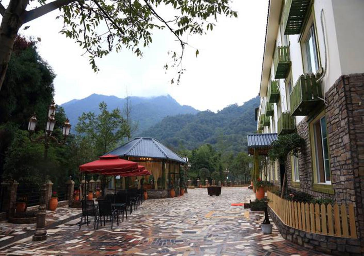 Panshan Tingquan Tuwo Holiday Resort Leshan Exterior photo